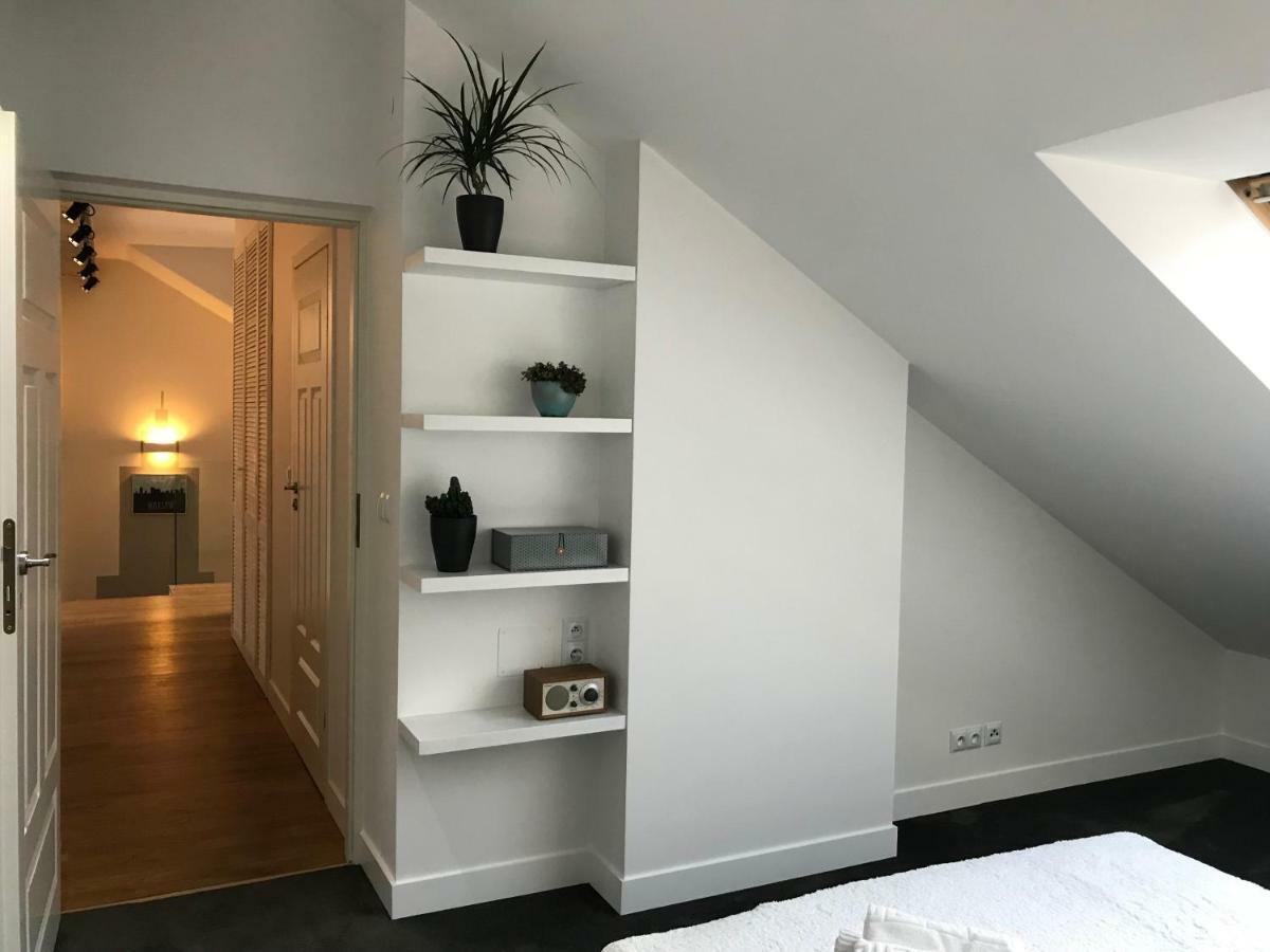 Apartament "Warszawa" エクステリア 写真