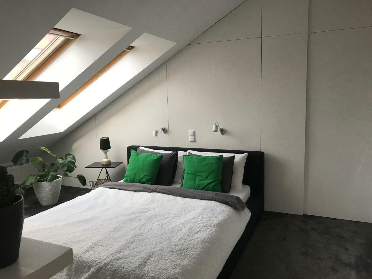 Apartament "Warszawa" エクステリア 写真