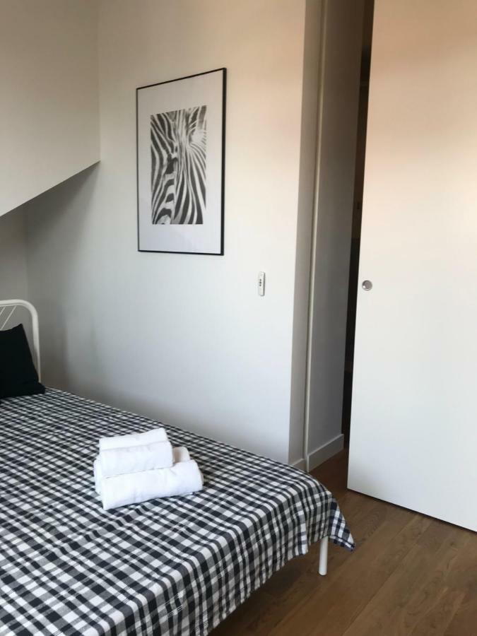 Apartament "Warszawa" エクステリア 写真