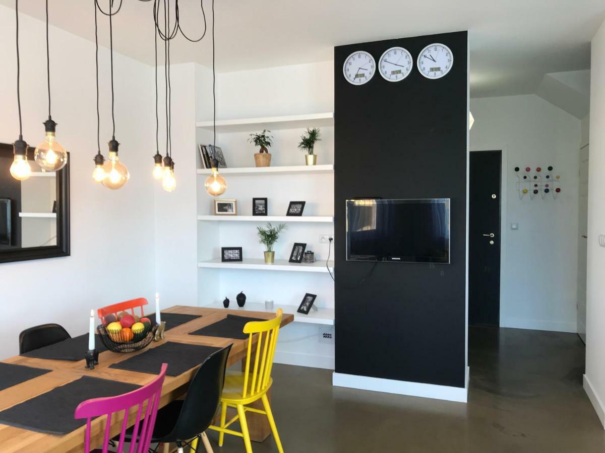 Apartament "Warszawa" エクステリア 写真