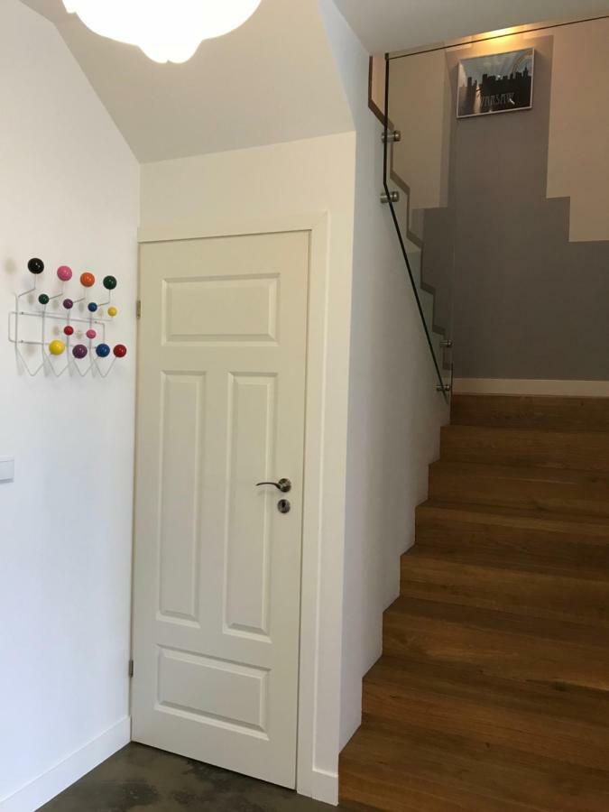 Apartament "Warszawa" エクステリア 写真