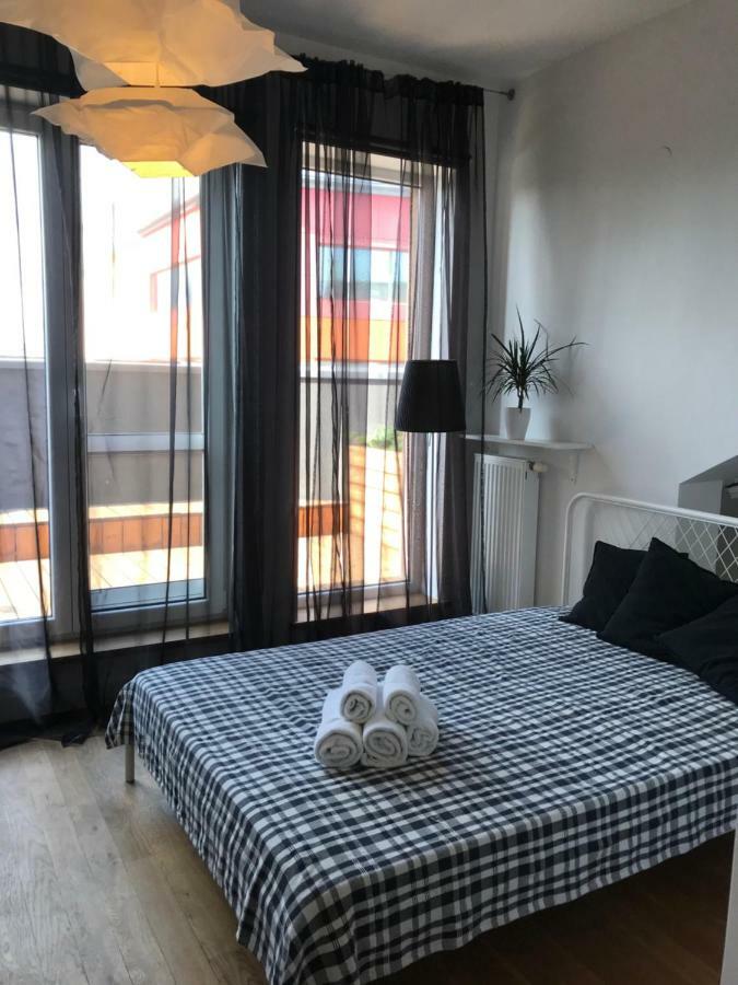 Apartament "Warszawa" エクステリア 写真