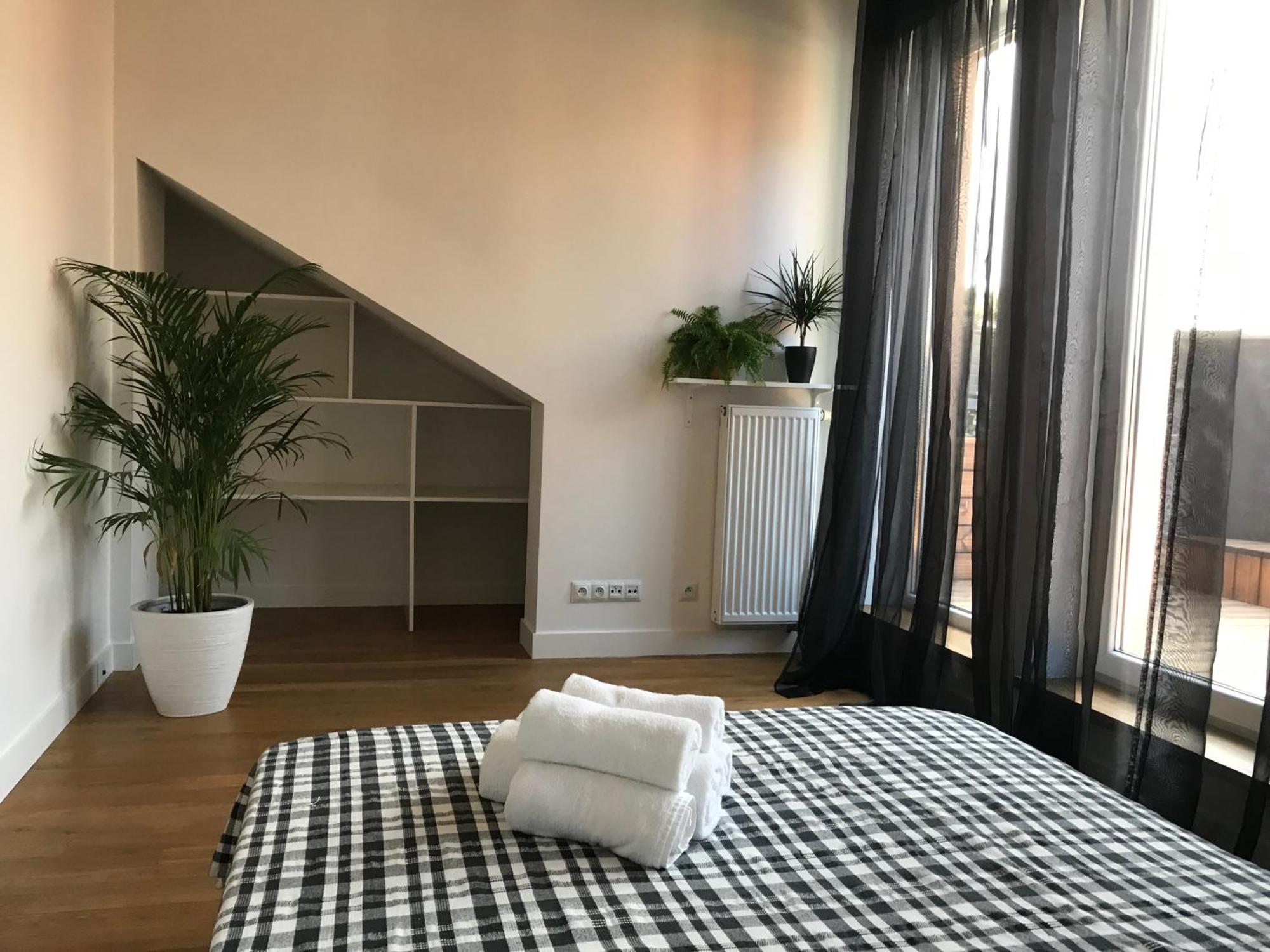 Apartament "Warszawa" エクステリア 写真
